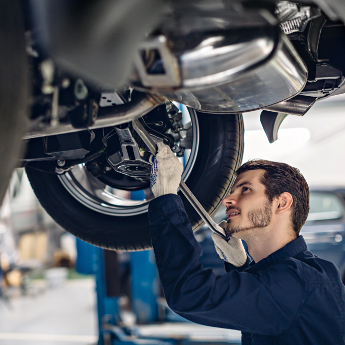 Car service center in Chennai - S Drive multibrand car service Slide 1